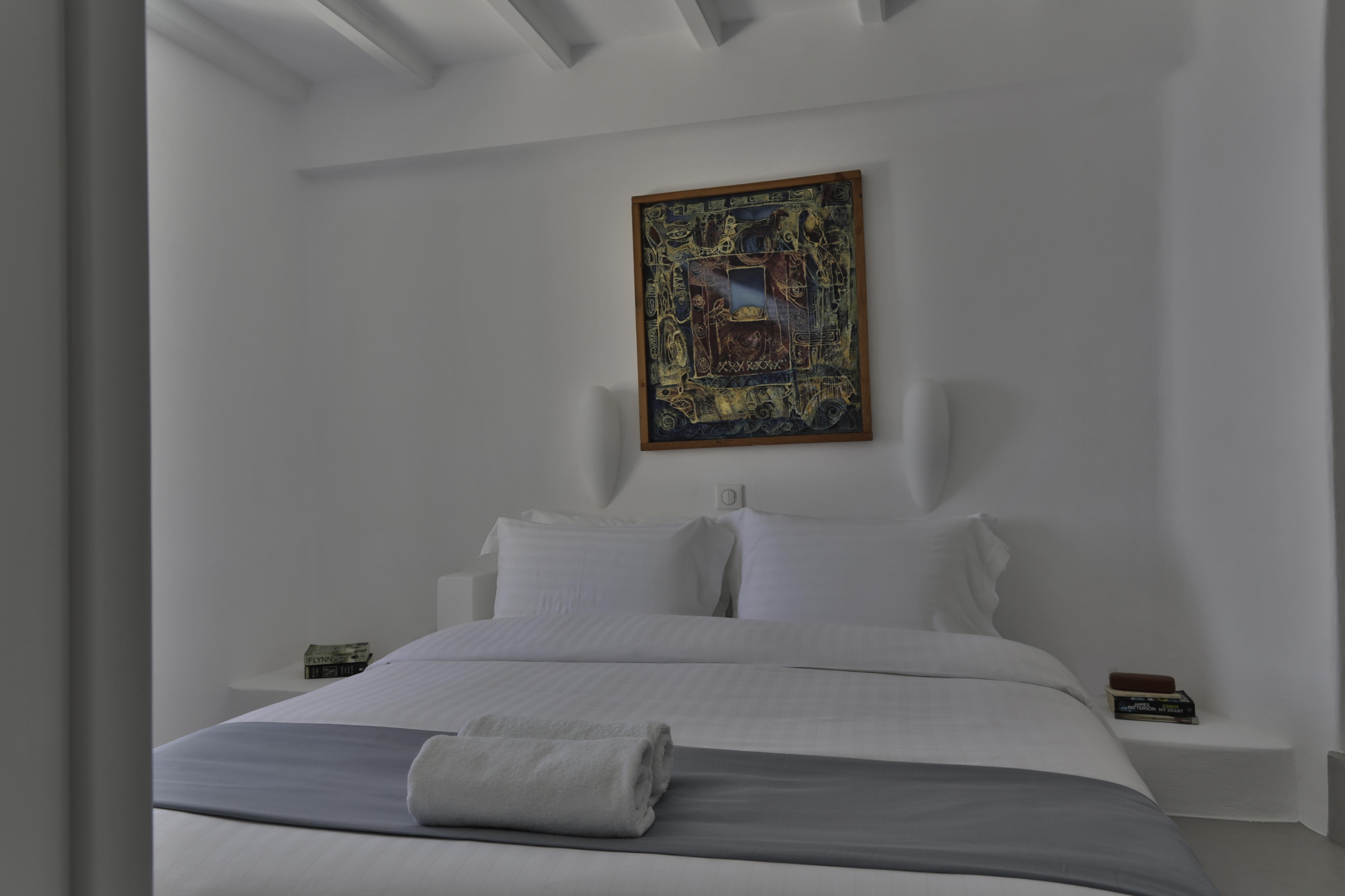 Trieris Villa & Suites Fíra Kültér fotó