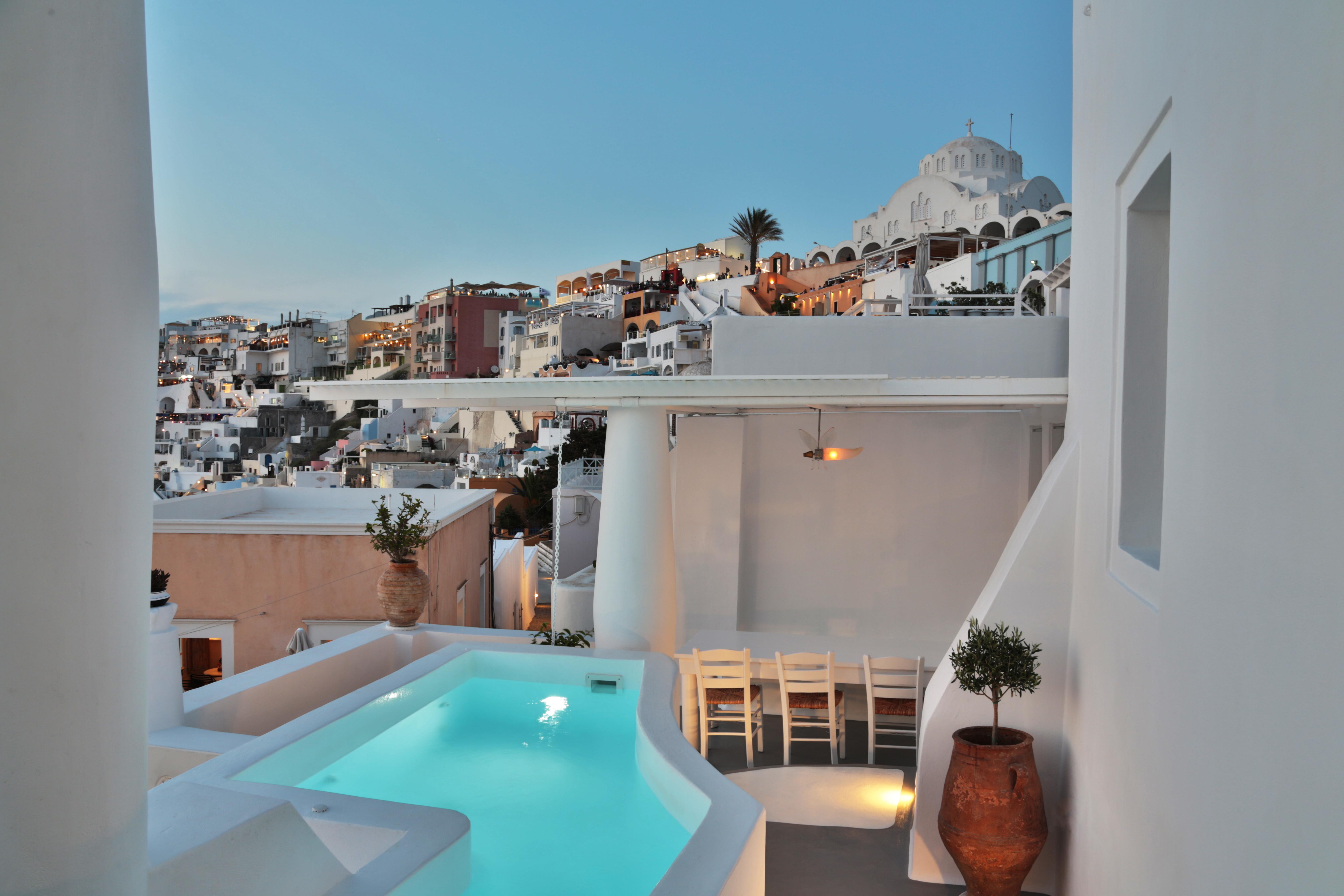 Trieris Villa & Suites Fíra Kültér fotó