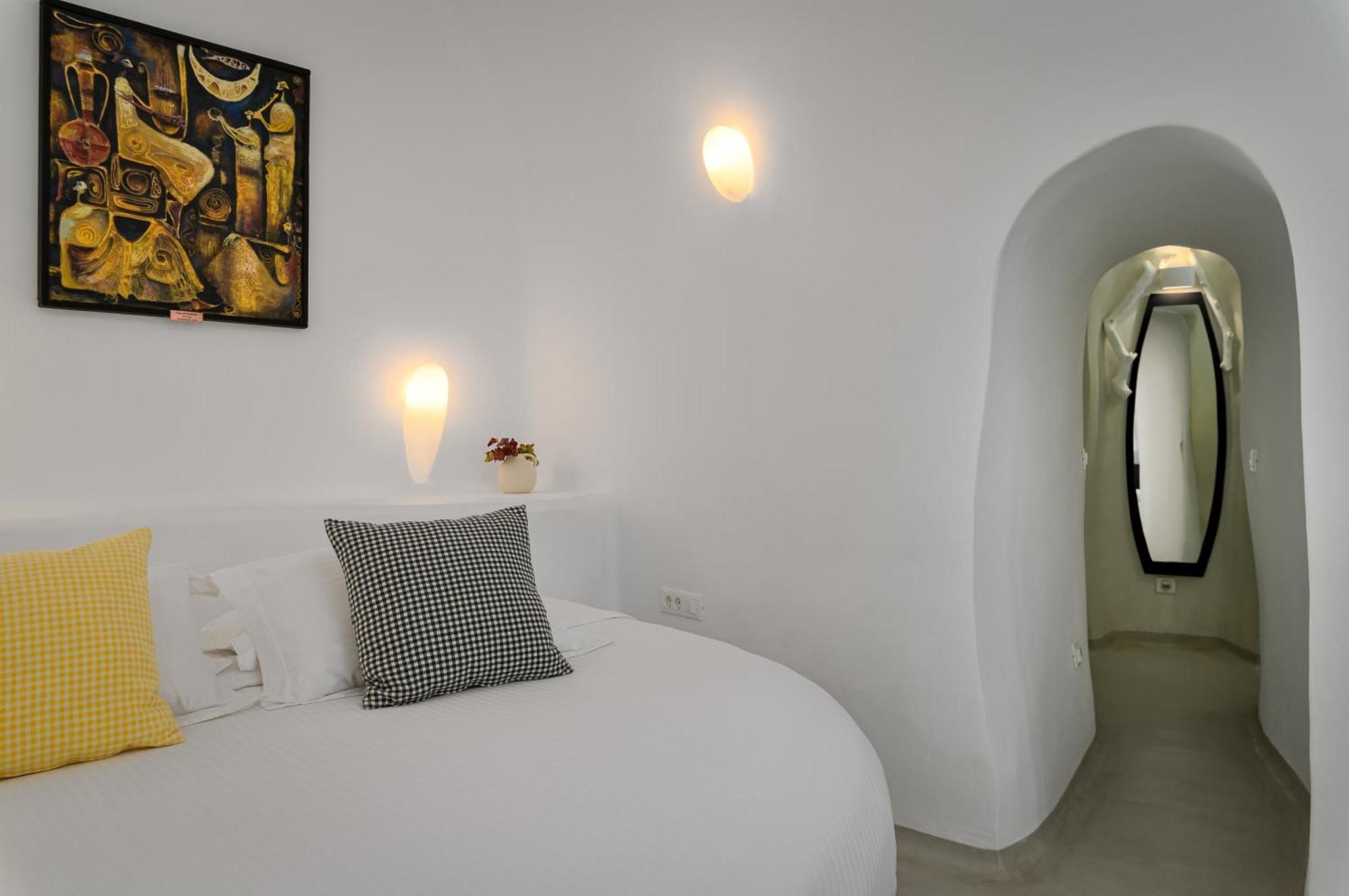 Trieris Villa & Suites Fíra Kültér fotó
